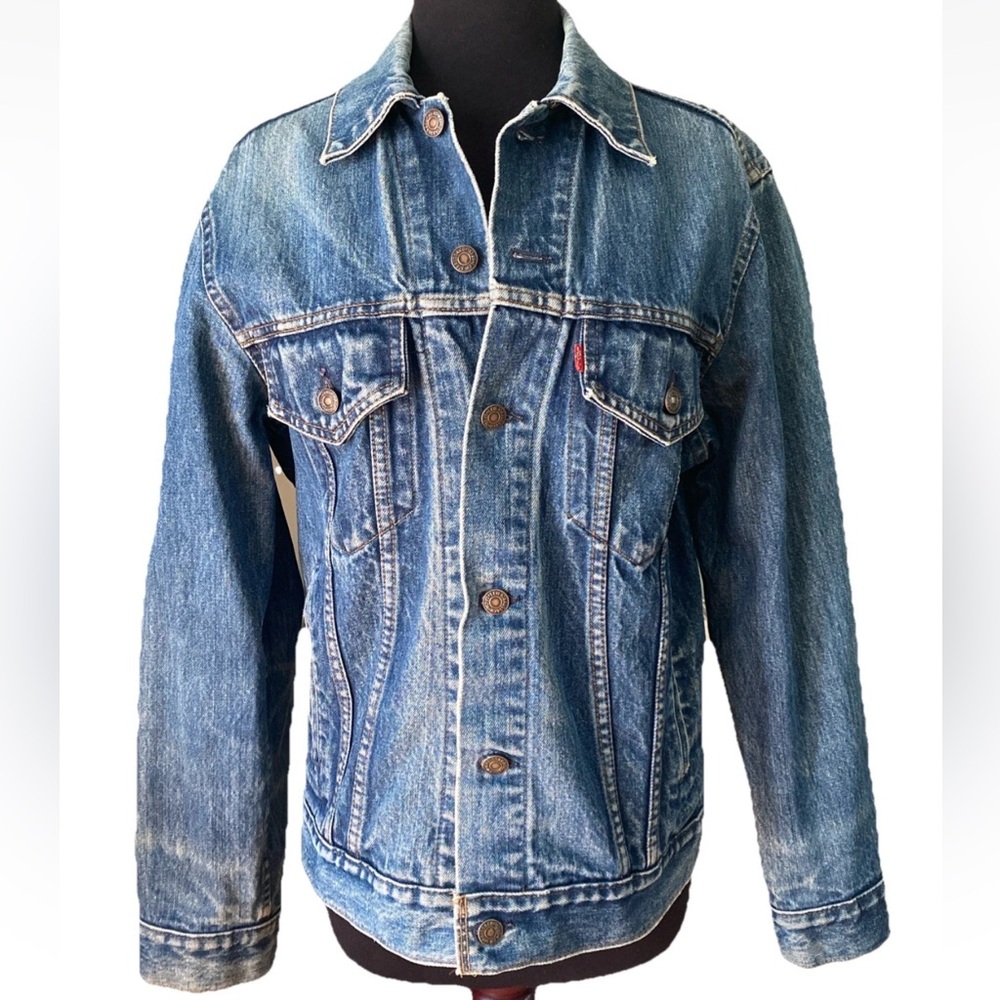 Vtg Levi's Type 3 Denim Jacket Size 38 / S Made in Canada June 1986 70506-0216